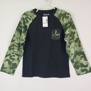 The Childrens Place Boys Long Sleeve Black Camo Gaming T-Shirt Sz XS MSRP $20